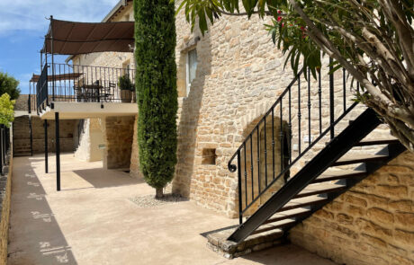 Gîte de Groupe 15 personnes avec Piscine - Gard