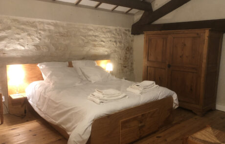 L’Oustalet – Gîte 4 personnes Mas de la Deivière | Gîtes avec Piscine Gard