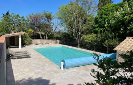 Espaces communs – La piscine 12m x 6m Mas de la Deivière | Gîte de groupe avec Piscine Gard