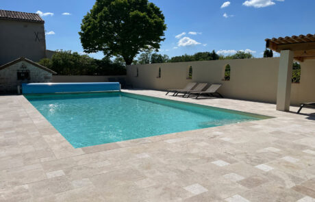 Espaces communs – La piscine 12m x 6m Mas de la Deivière | Gîte de groupe avec Piscine Gard