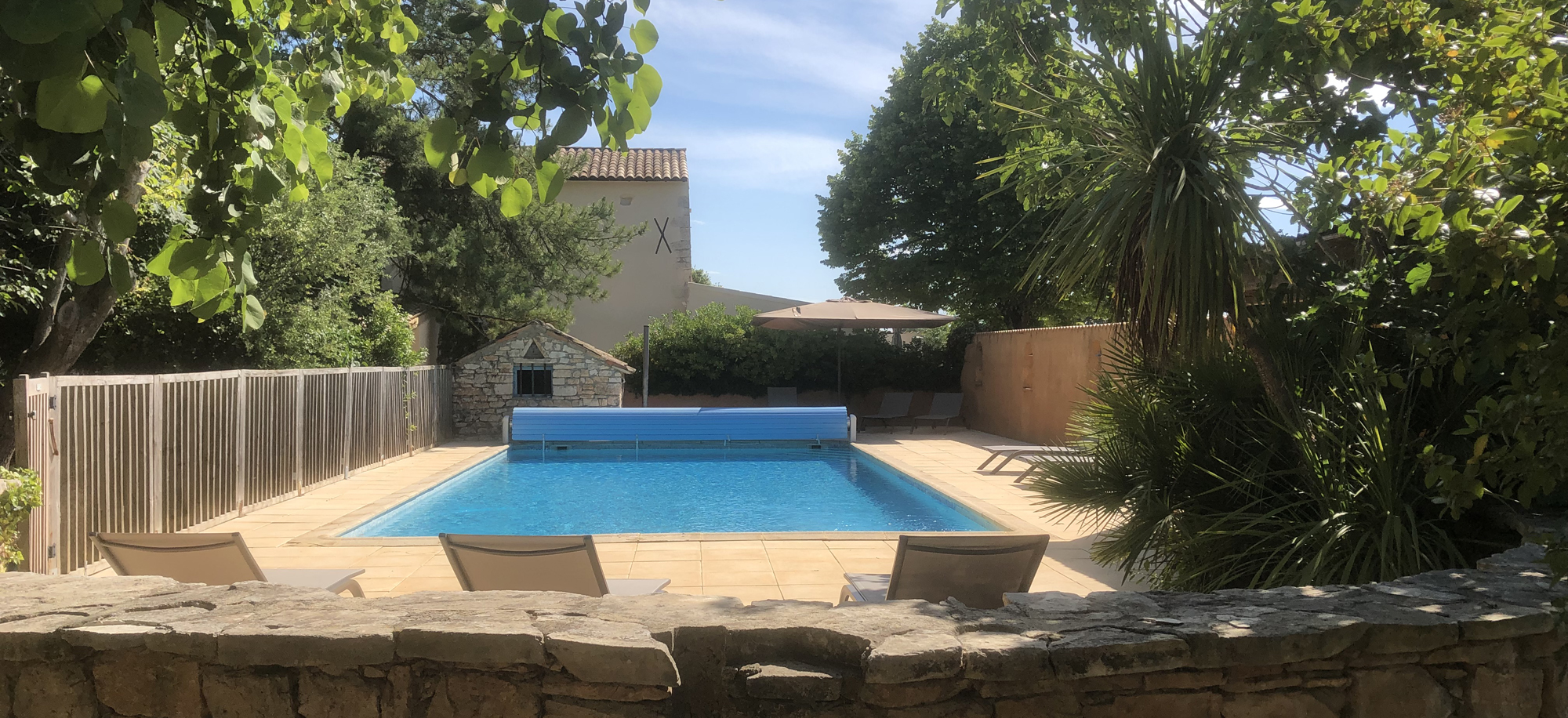 Gîte de Groupe avec piscine dans le Gard
